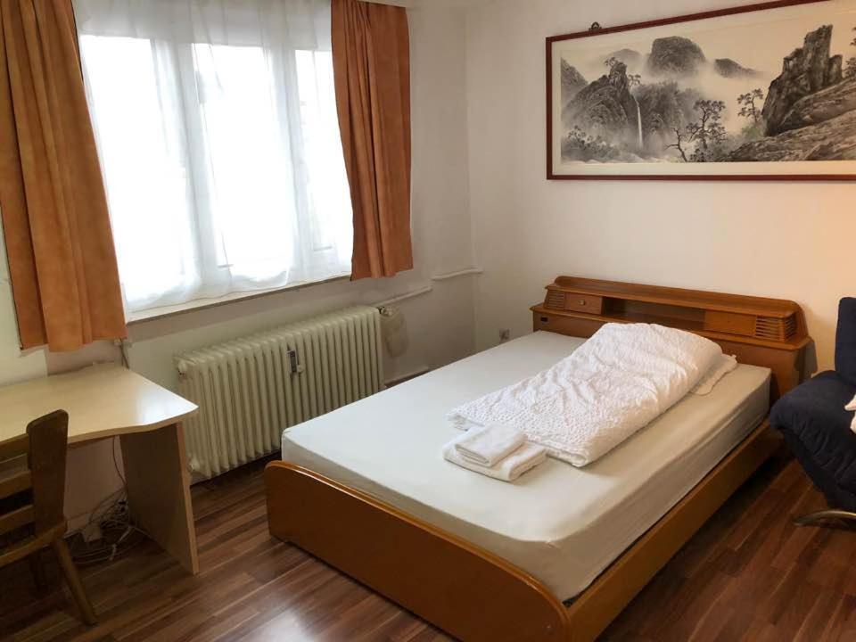 Hotel Kriftelerhof Δωμάτιο φωτογραφία